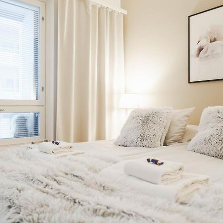 Cozy City Apartment With Sauna โรวานิเอมิ ภายนอก รูปภาพ